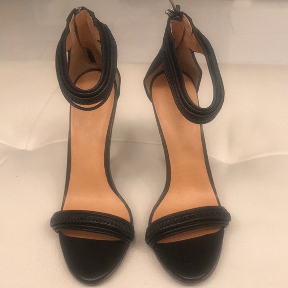 L.A.M.B. Shoes - Picture 3 of 11